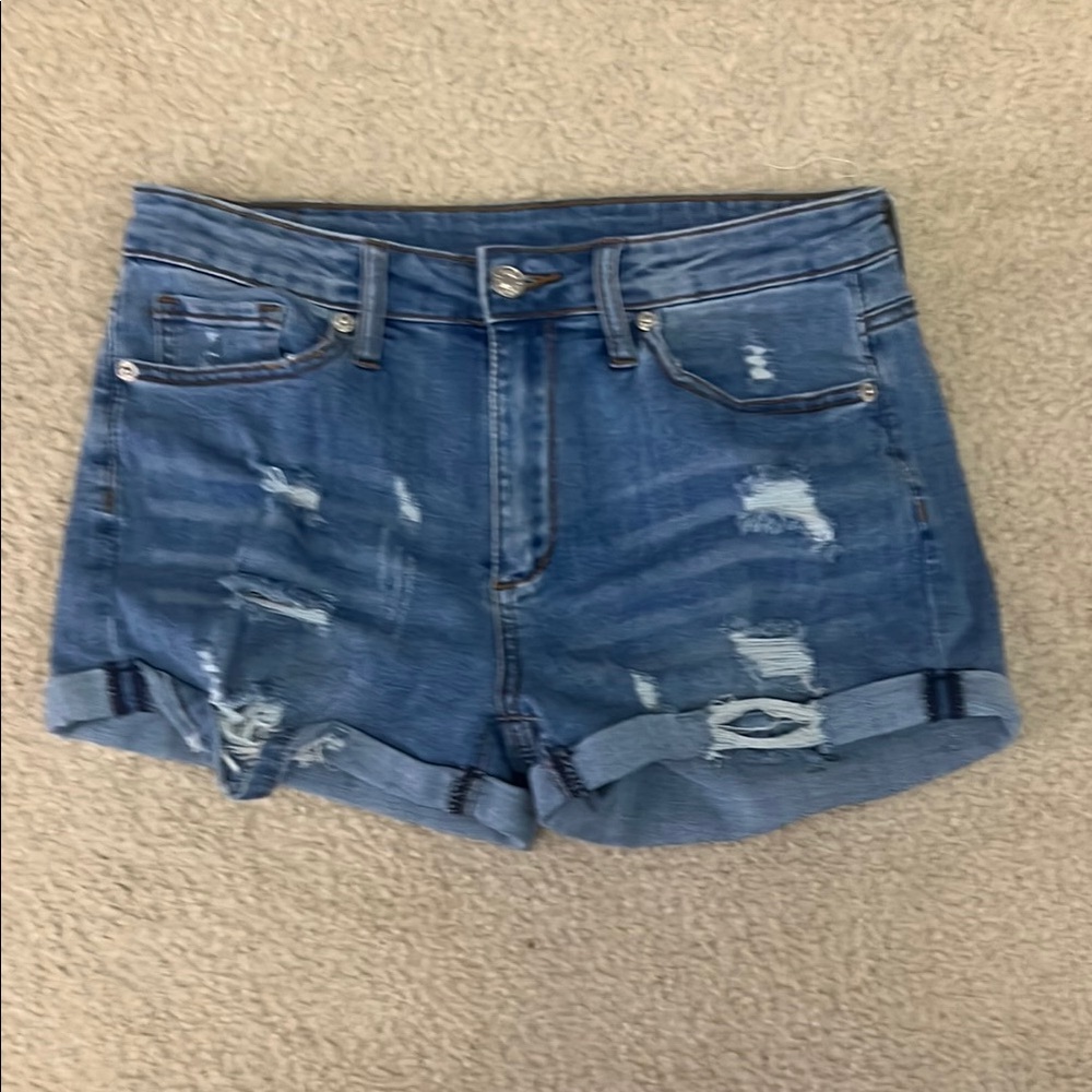 Kohl's Blue Jean Shorts Distressed High-Waisted